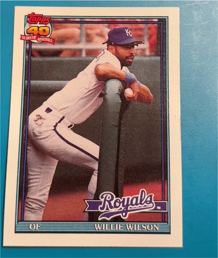1991 Topps #208 Willie Wilson — front
