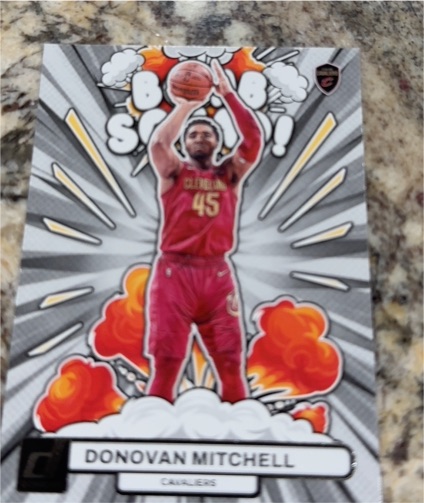 2023-24 Panini Donruss Bomb Squad #11 Donovan Mitchell — front