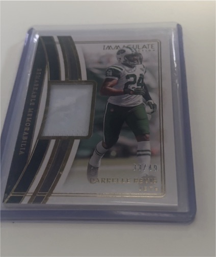 2023 Panini Immaculate Collection Remarkable Memorabilia #17 Darnell Mooney — front