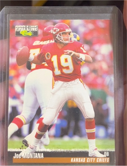 1995 Pro Line Classic #12 Joe Montana — front