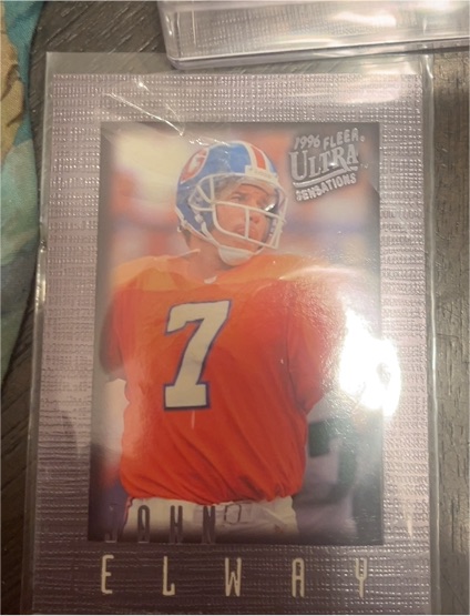 1996 Fleer Ultra Sensations #31 John Elway — front