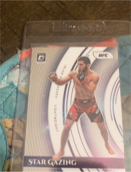 2022 Panini Donruss Optic UFC #16 Islam Makhachev Star Gazing — front