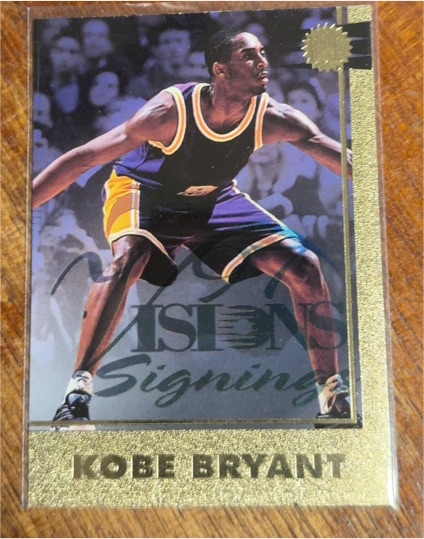 1997 Score Board Visions Signings Gold #21 Kobe Bryant — front