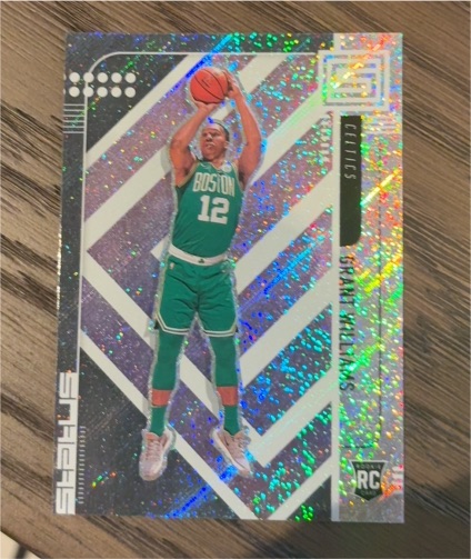 2019-20 Panini Status #108 Carsen Edwards — front