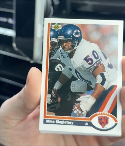 1991 Upper Deck #229 Mike Singletary Chicago Bears — front