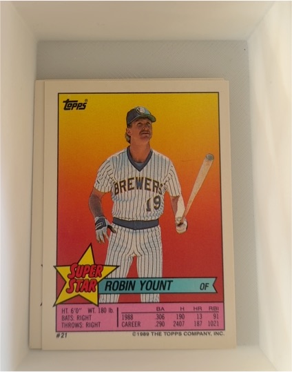 1989 Topps Super Star Sticker Back #21 Robin Yount — front