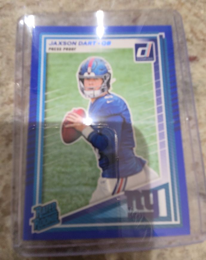 2025 Panini Donruss #400 Jaxson Dart — front