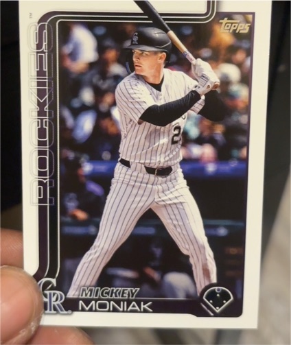2025 Topps Update #US246 Mickey Moniak — front