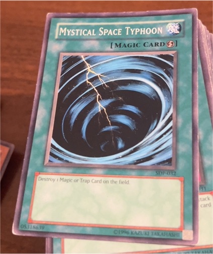 1996 Yu-Gi-Oh! SDP-032 Mystical Space Typhoon — front