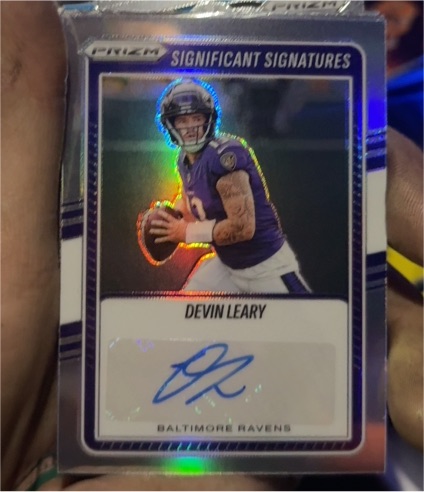 2025 Panini Prizm Significant Signatures #SSIX-DL Devin Leary — front