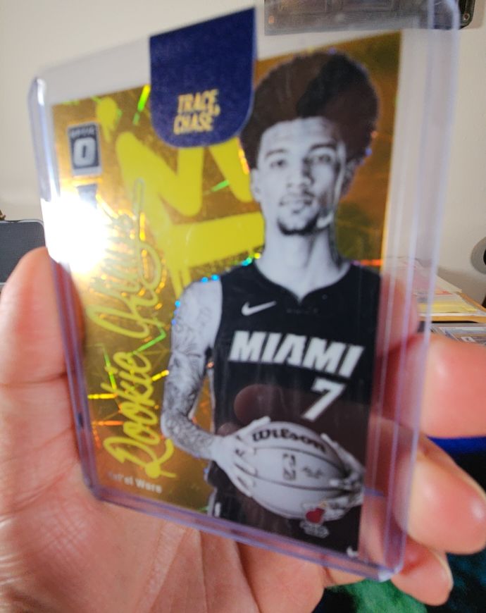 2019-20 Panini Instant 1989 Donruss Rated Rookie Retro #12 Tyler Herro — front