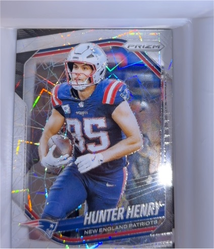 2025 Panini Prizm #33 Hunter Henry — front
