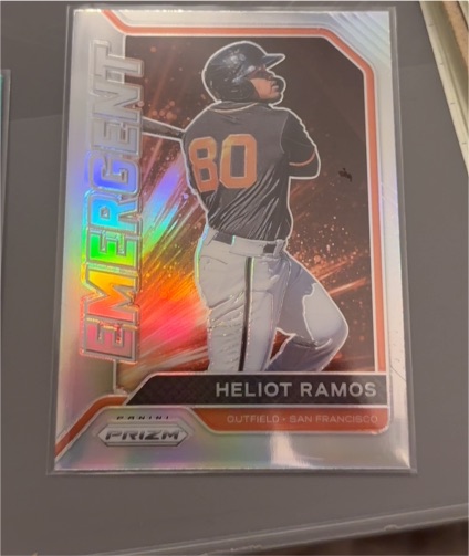 2021 Panini Prizm Emergent #EM15 Heliot Ramos — front