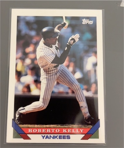 1993 Topps #749 Roberto Kelly — front