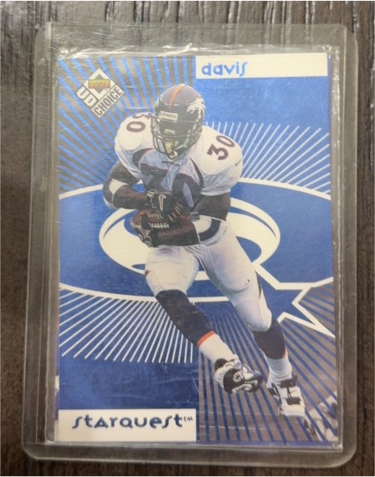 1998 Upper Deck UD Choice Starquest Blue #30 Terrell Davis — front