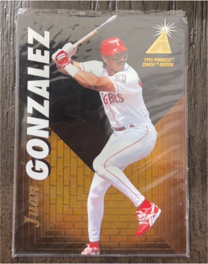 1995 Pinnacle Zenith Edition #59 Juan Gonzalez — front
