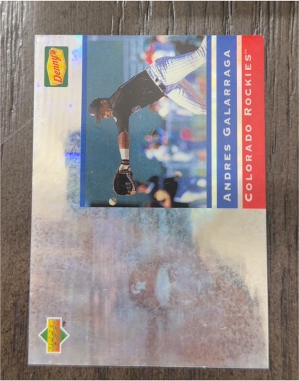 1995 Upper Deck Denny's Holograms #9 Andres Galarraga — front