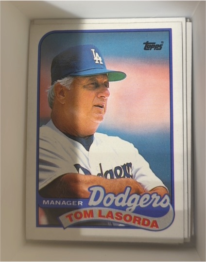 1989 Topps #254 Tom Lasorda — front