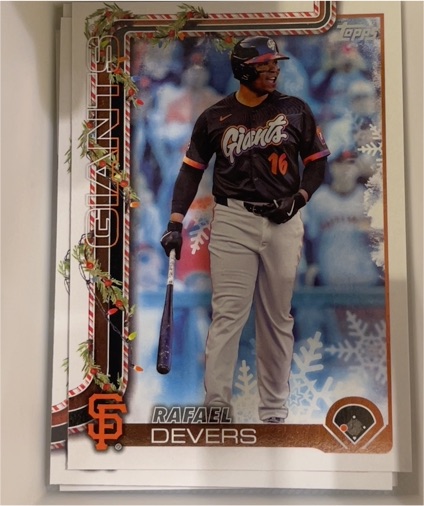2025 Topps Holiday #H190 Rafael Devers — front