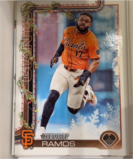 2025 Topps Holiday #H129 Heliot Ramos — front