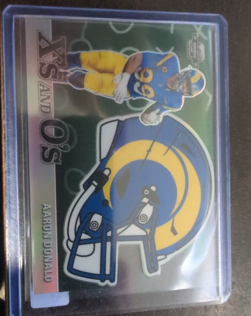 2023 Panini Contenders Optic #XO-39 Aaron Donald X's and O's Silver — front