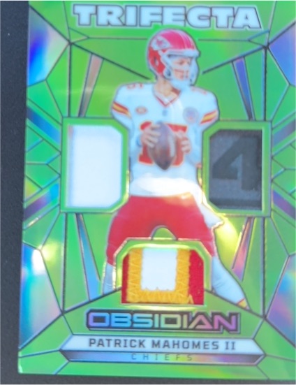 2024 Panini Obsidian Trifecta Swatches #TS-PMA Patrick Mahomes II — front