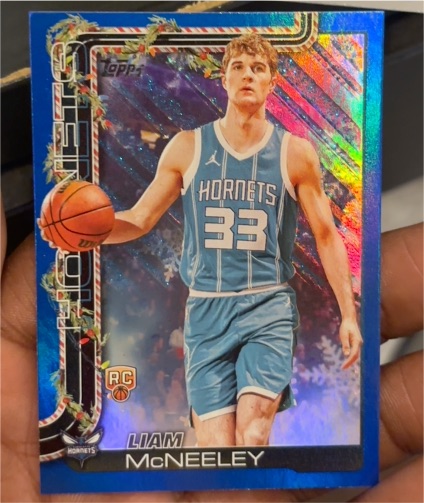 2025-26 Topps Holiday #H189 Liam McNeeley — front
