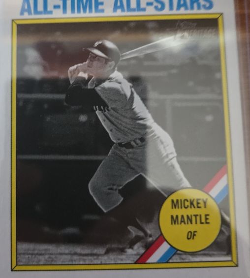 2025 Topps Heritage #349 Mickey Mantle — front