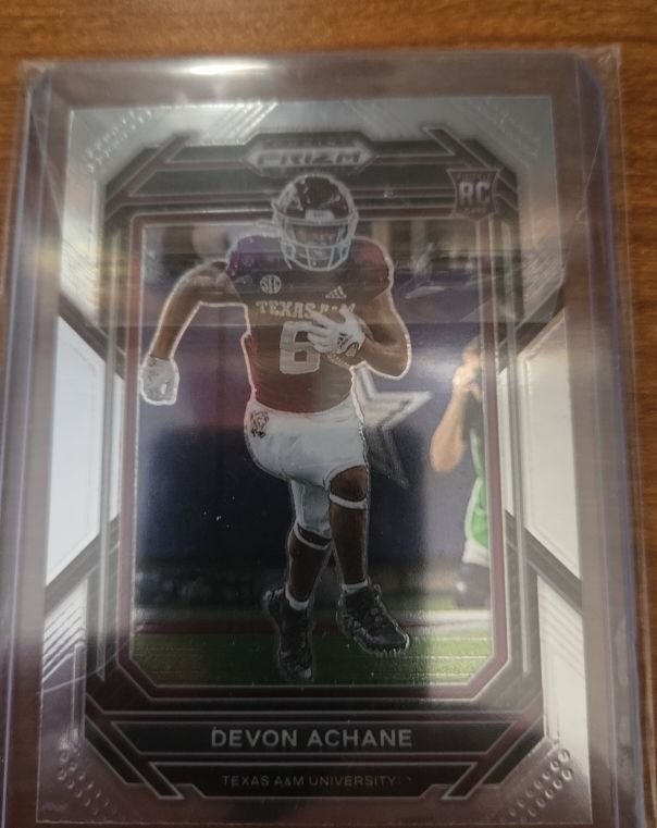 2023 Panini Prizm Draft Picks #117 Devon Achane — front