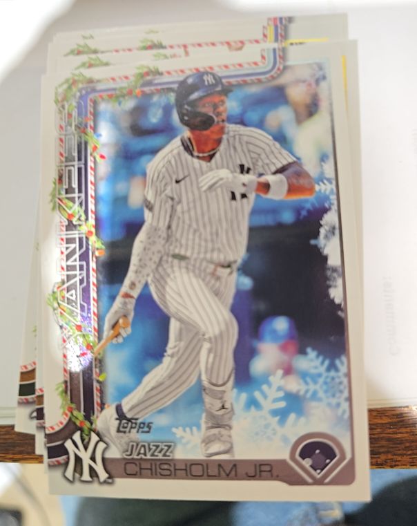 2025 Topps Holiday #H176 Jazz Chisholm Jr. — front