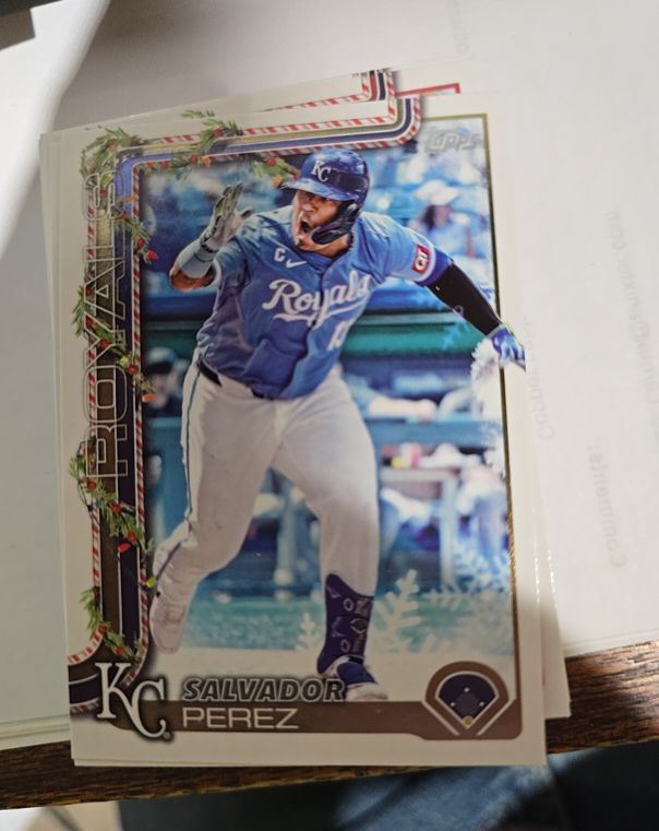 2025 Topps Holiday #H116 Salvador Perez — front