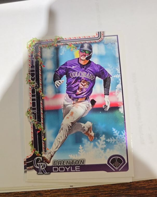 2025 Topps Holiday #H101 Brenton Doyle — front