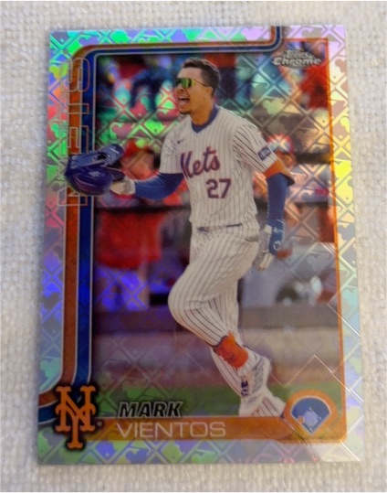 2025 Topps Chrome #129 Mark Vientos — front