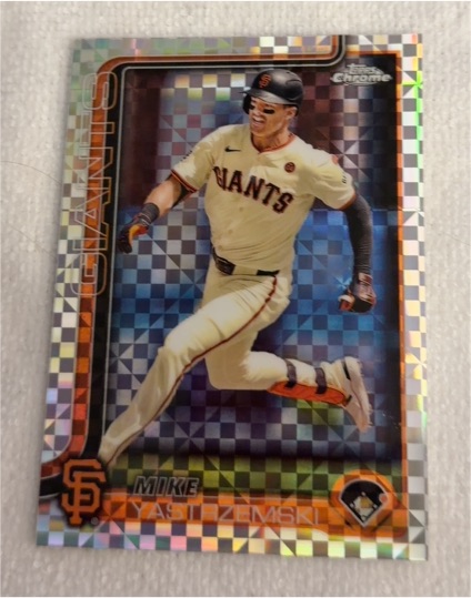 2025 Topps Chrome #40 Mike Yastrzemski — front