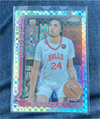 2025-26 Topps Chrome #262 Noa Essengue — front