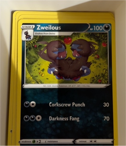 2020 Pokémon #109 Zweilous — front