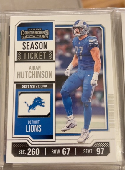 2023 Panini Contenders Season Ticket #33 Aidan Hutchinson — front