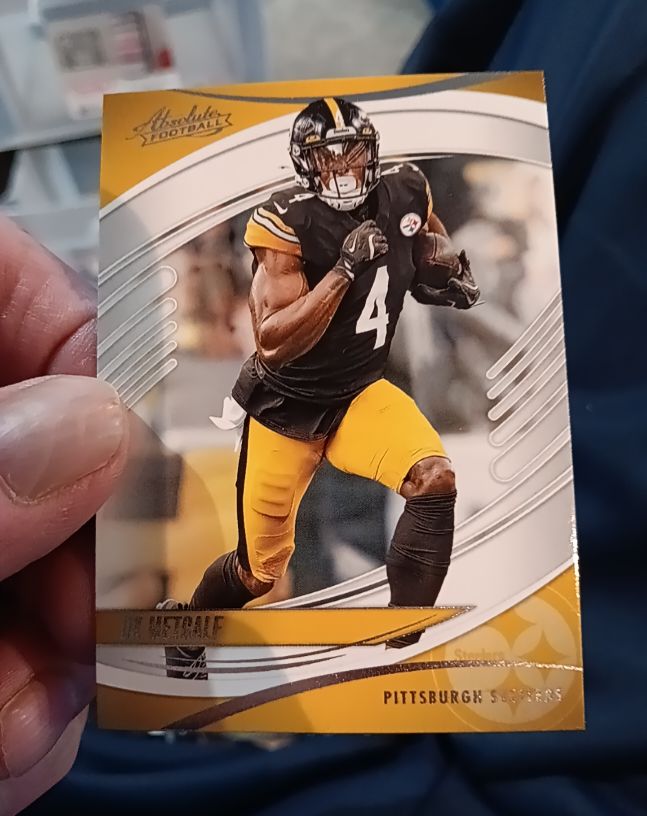 2025 Panini Absolute #78 DK Metcalf — front