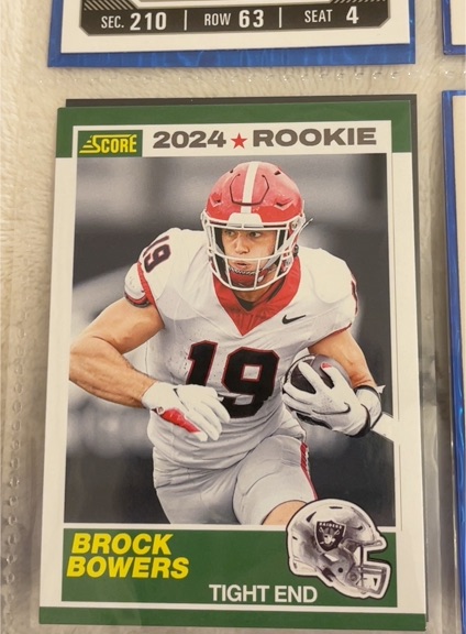 2024 Panini Score #10 Brock Bowers Rookie — front
