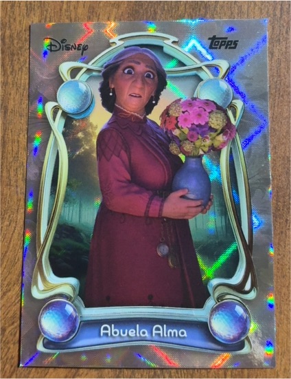 2025 Topps Disney Wonder #95 Abuela Alma — front