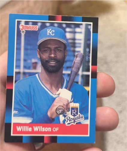 1988 Donruss #255 Willie Wilson — front