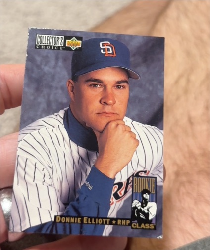 1994 Upper Deck Collector's Choice #655 Donnie Elliott Rookie Class — front