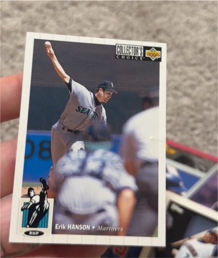 1994 Upper Deck Collector's Choice #124 Erik Hanson — front