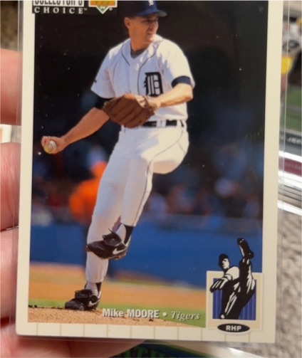 1994 Collector's Choice #459 Mike Moore — front