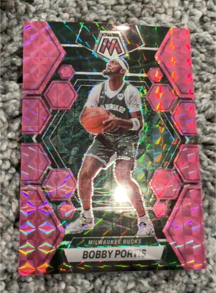 2022-23 Panini Mosaic #94 Bobby Portis — front