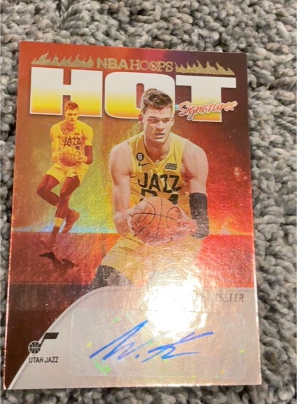 2023-24 Panini NBA Hoops #HS-KES Walker Kessler Hot Signatures — front