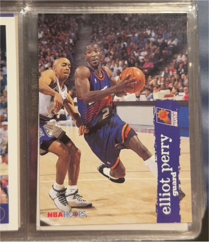1995-96 NBA Hoops #131 Elliot Perry — front