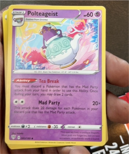 2020 Pokémon Darkness Ablaze #083 Polteageist — front