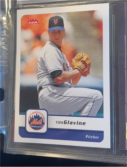 2006 Fleer #215 Tom Glavine — front