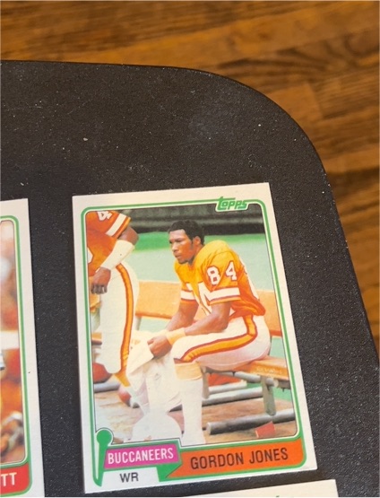 1981 Topps #108 Gordon Jones — front